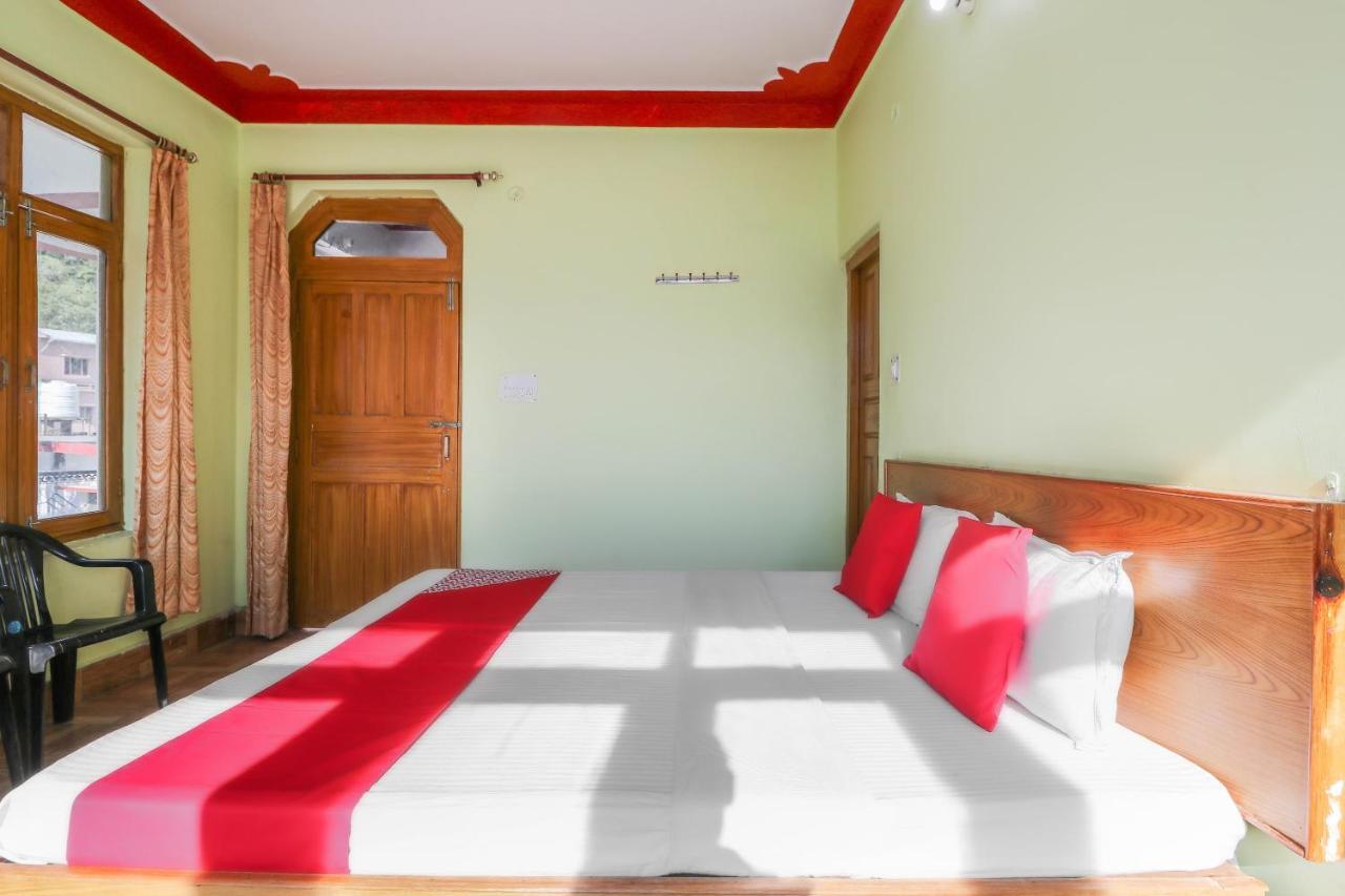 Oyo 63541 Hotel New Indra Lodge Joshīmath Buitenkant foto
